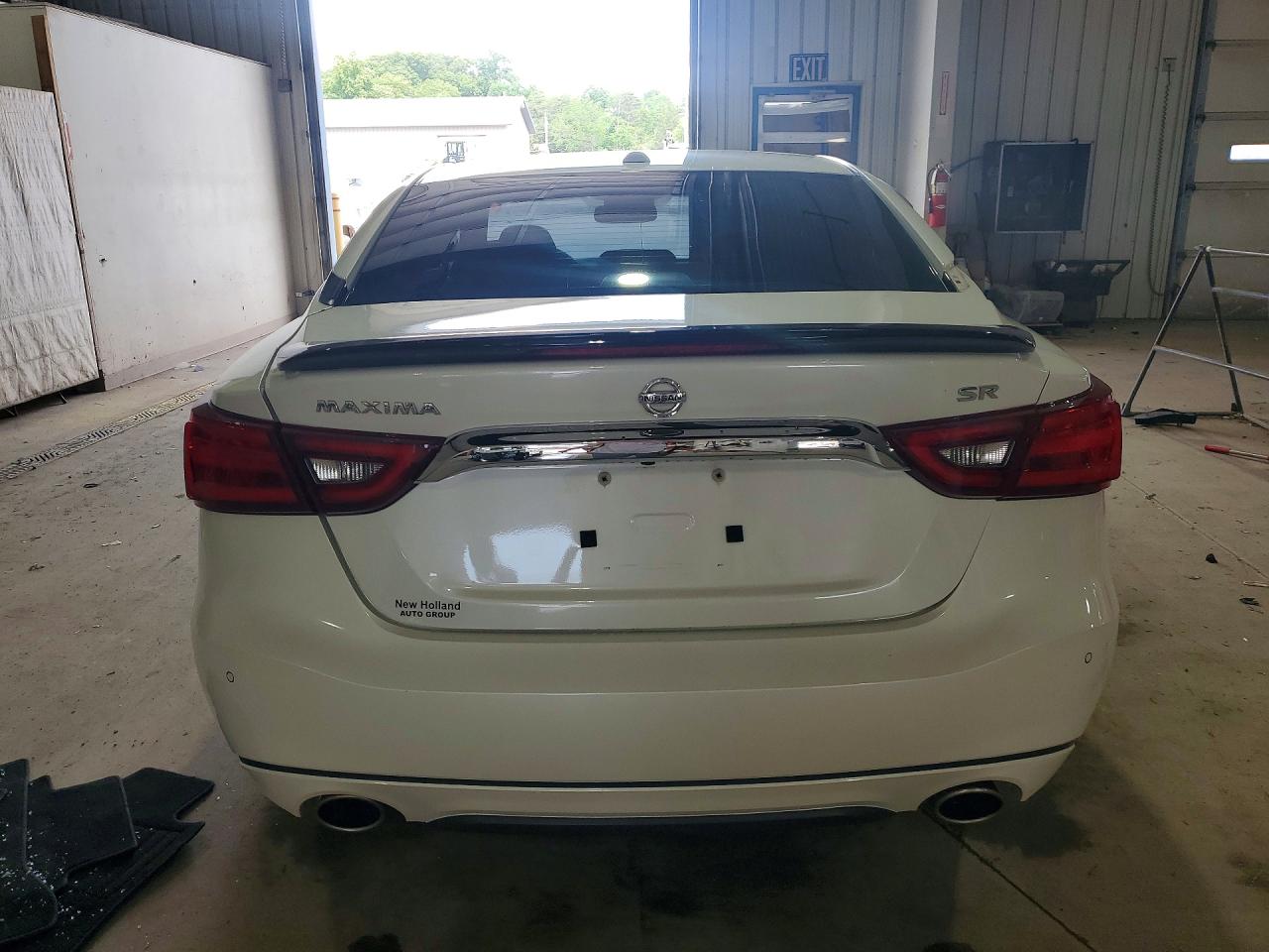 2016 NISSAN MAXIMA