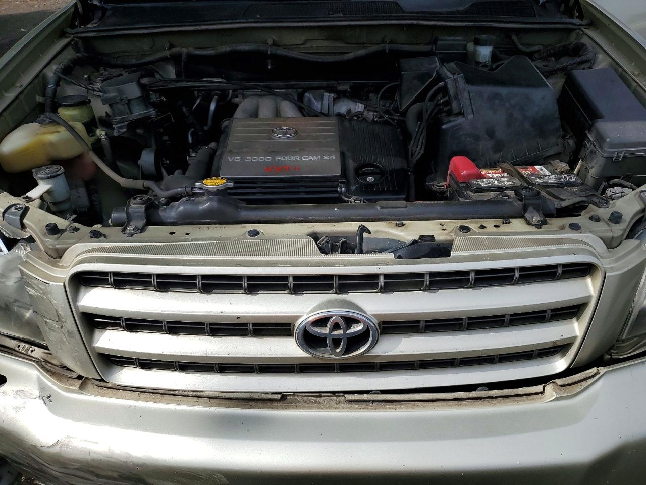 2002 TOYOTA HIGHLANDER