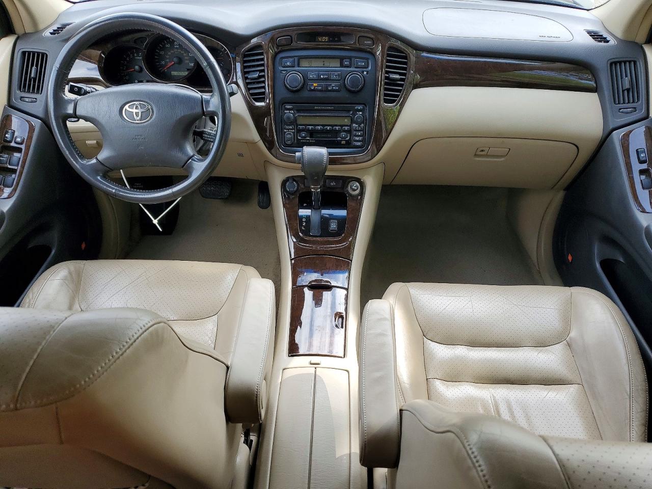 2002 TOYOTA HIGHLANDER