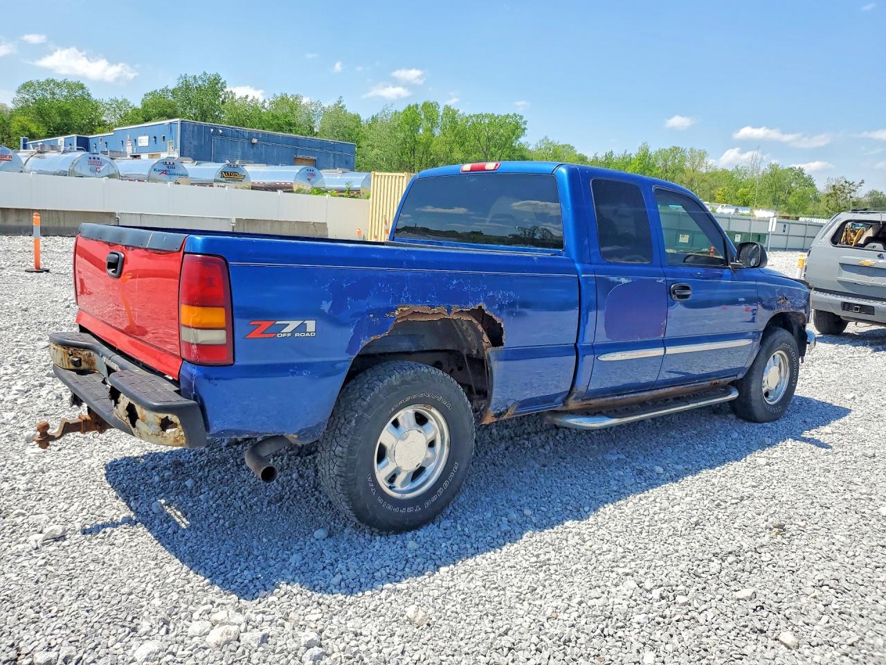 2003 GMC SIERRA