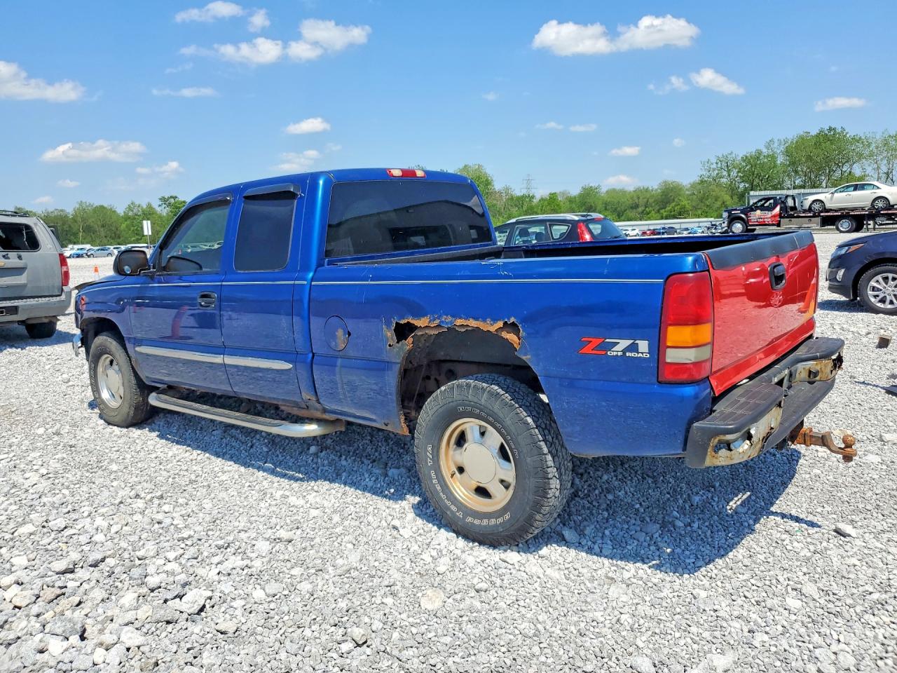 2003 GMC SIERRA