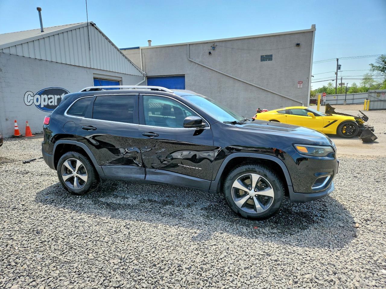2019 JEEP CHEROKEE