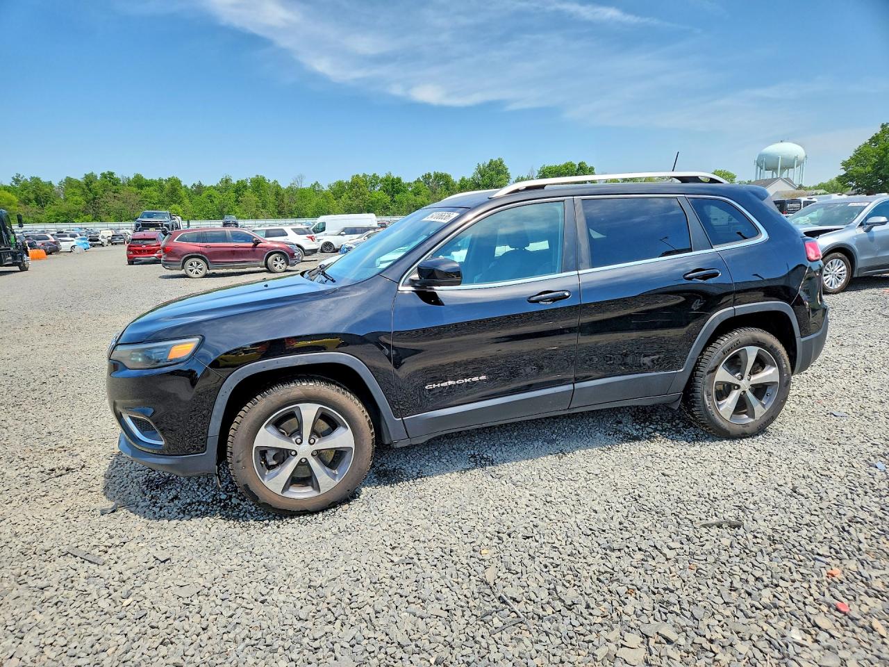 2019 JEEP CHEROKEE
