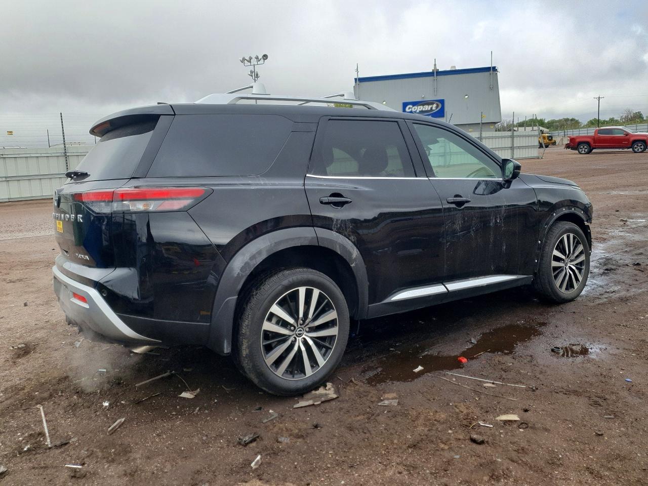 2025 NISSAN PATHFINDER