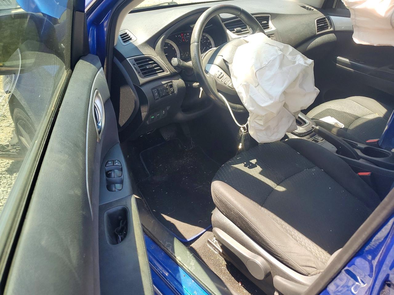2015 NISSAN SENTRA
