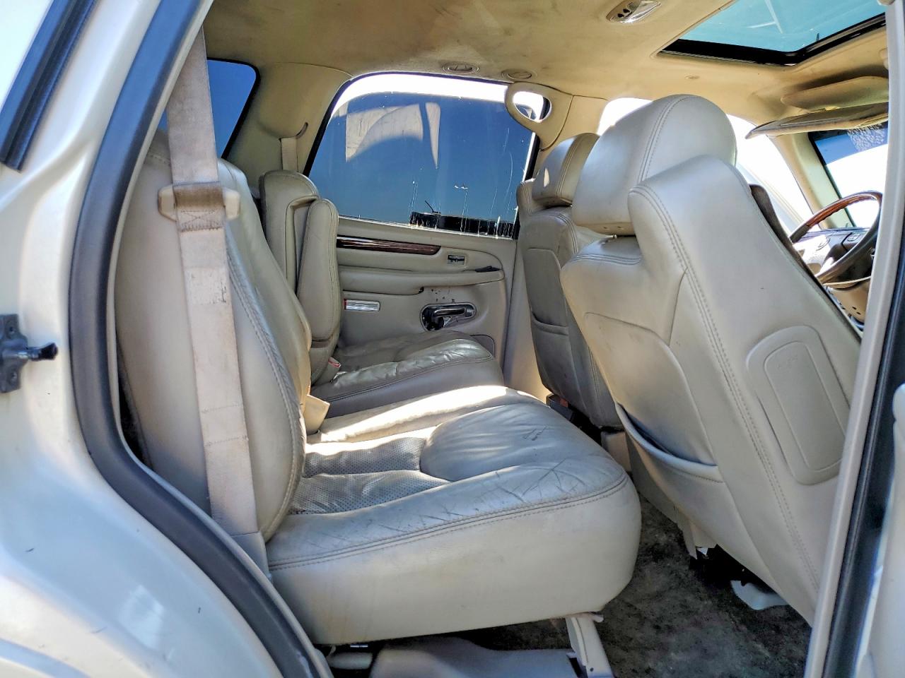 2003 CADILLAC ESCALADE
