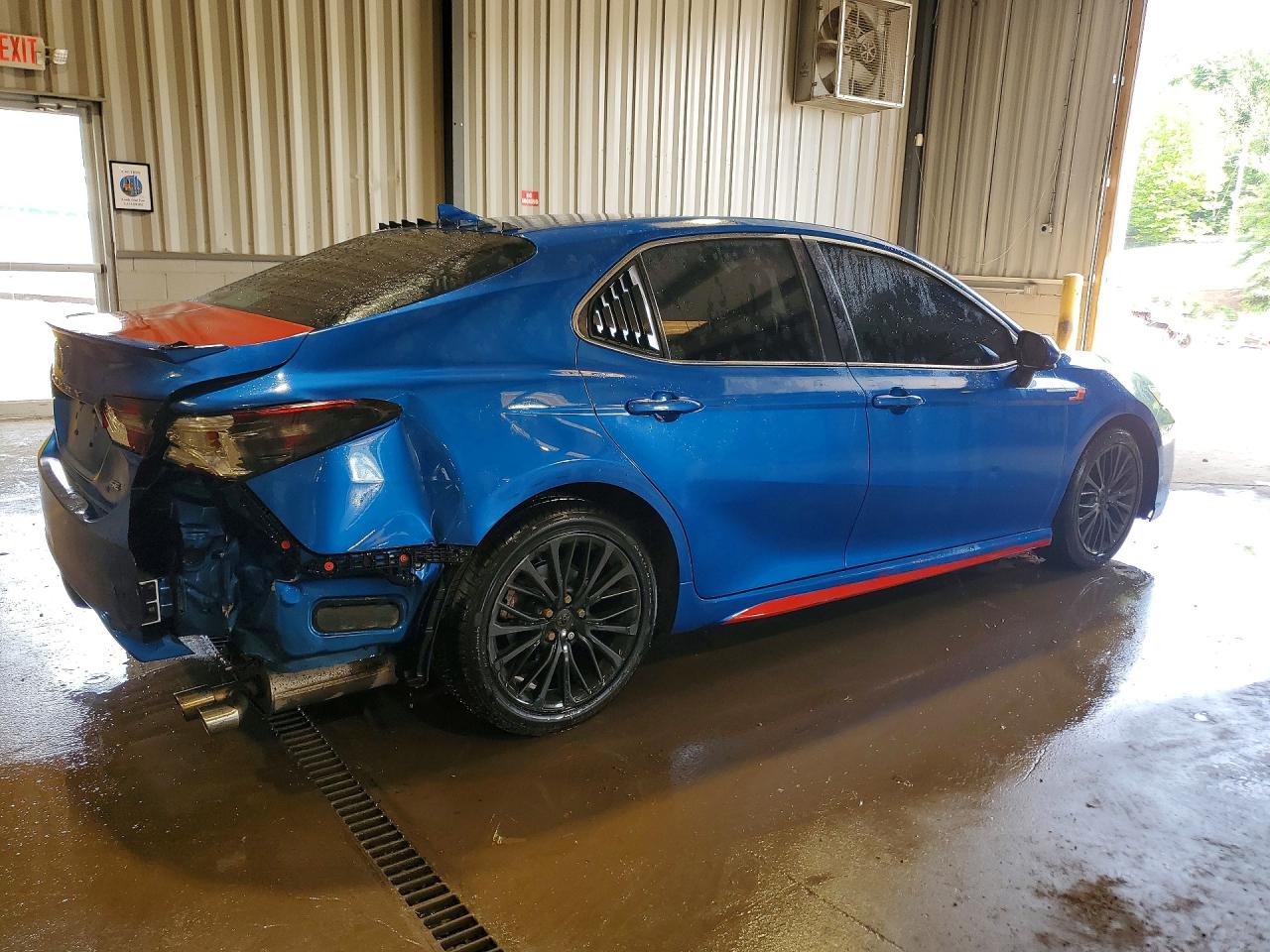 2020 TOYOTA CAMRY