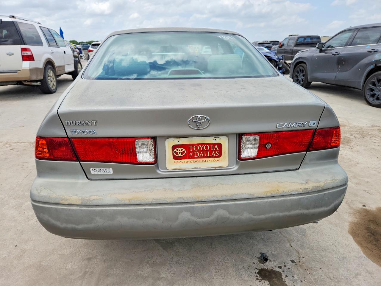 2001 TOYOTA CAMRY