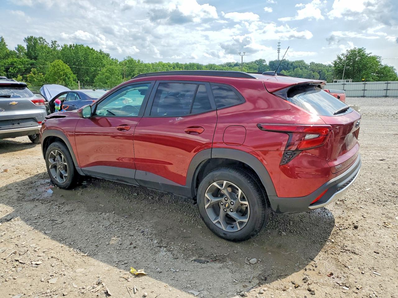 2024 CHEVROLET TRAX