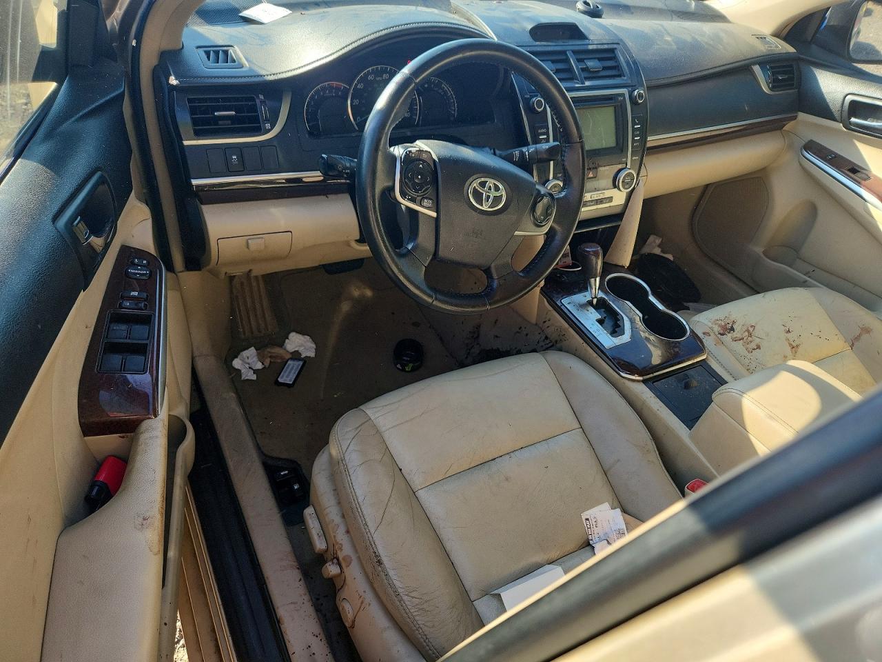 2012 TOYOTA CAMRY