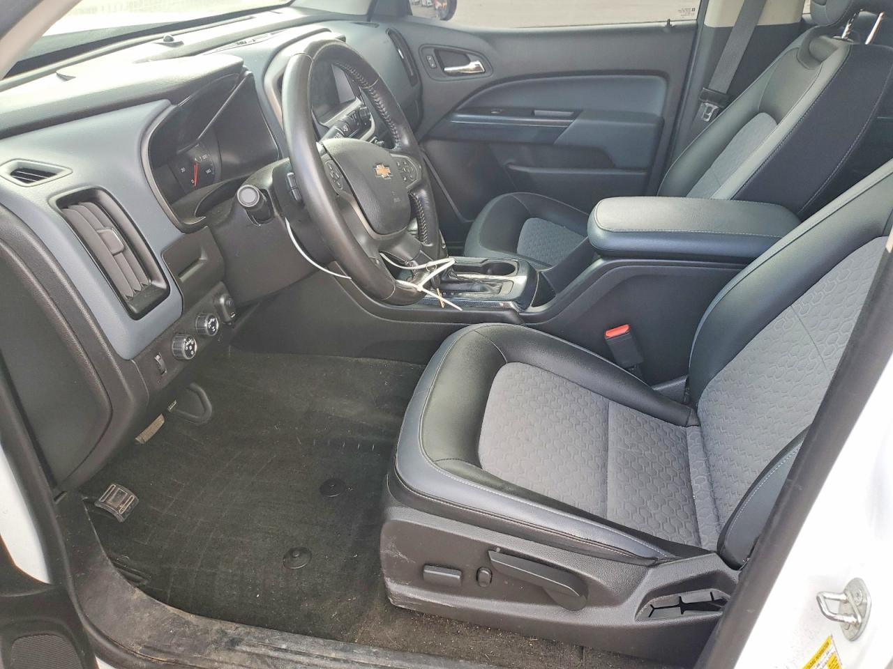 2017 CHEVROLET COLORADO
