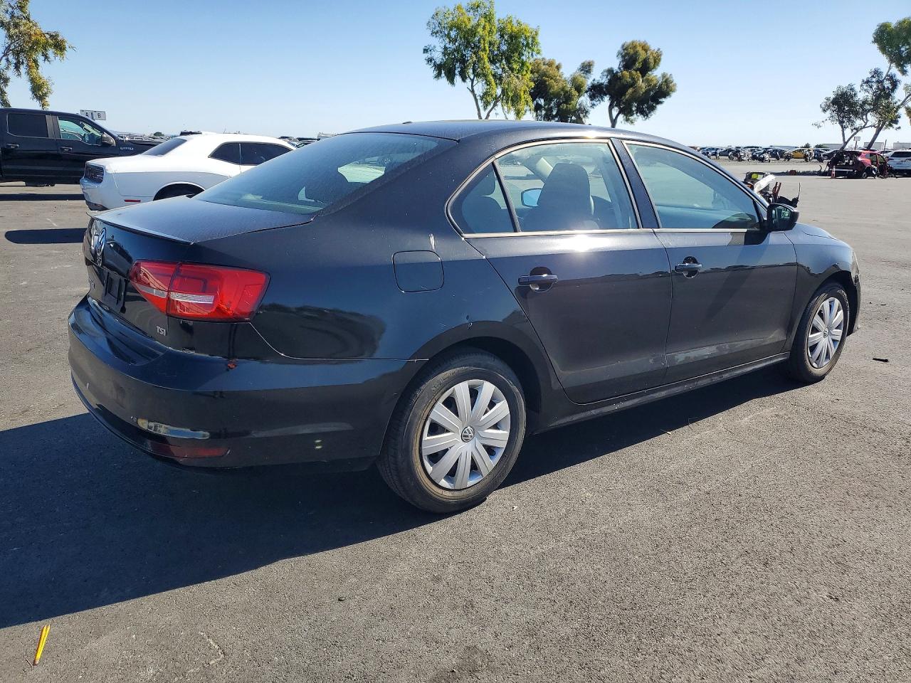 2015 VOLKSWAGEN JETTA