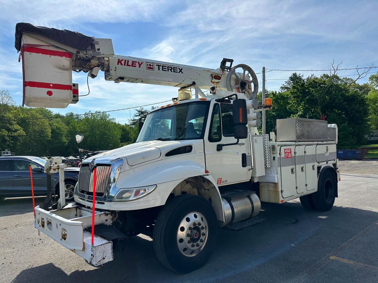 2011 INTERNATIONAL 4000 SERIE