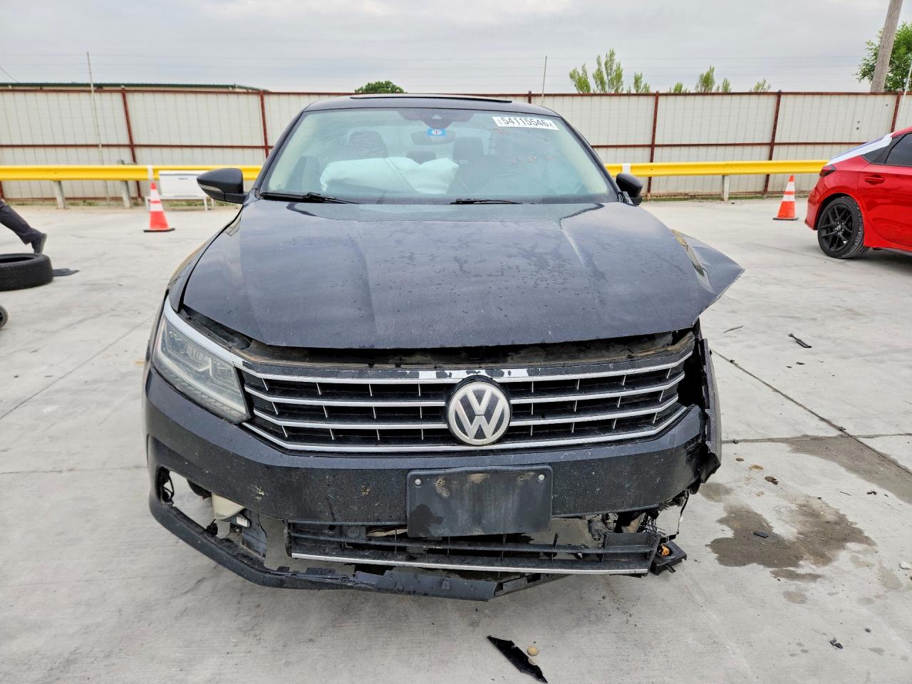 2017 VOLKSWAGEN PASSAT