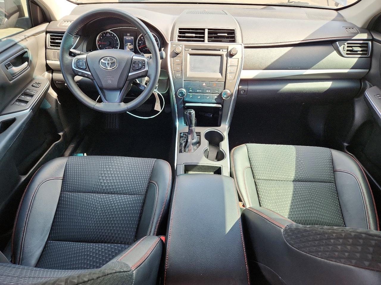 2015 TOYOTA CAMRY