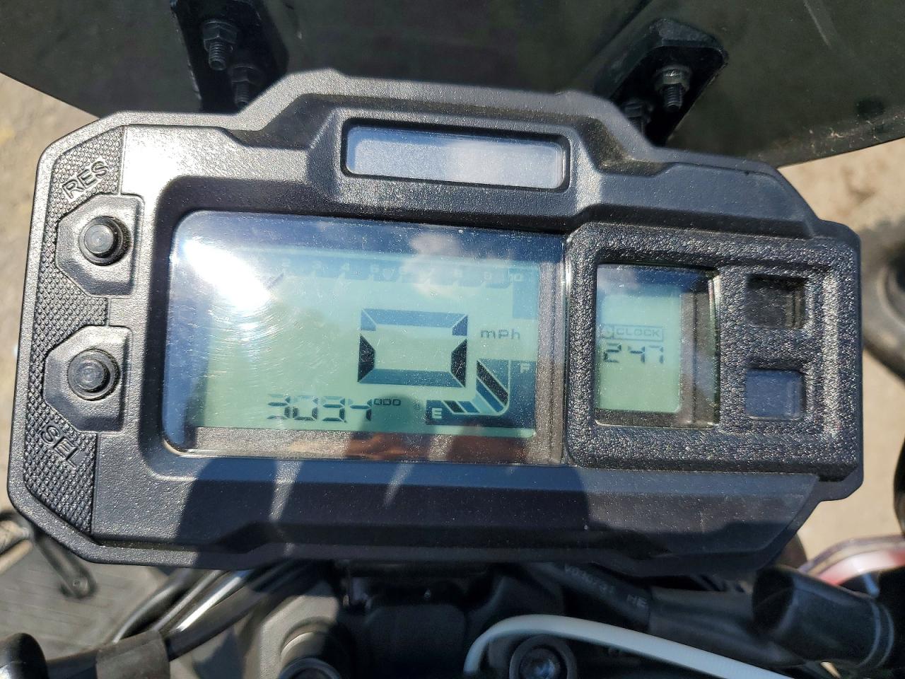2026 SUZUKI DL800
