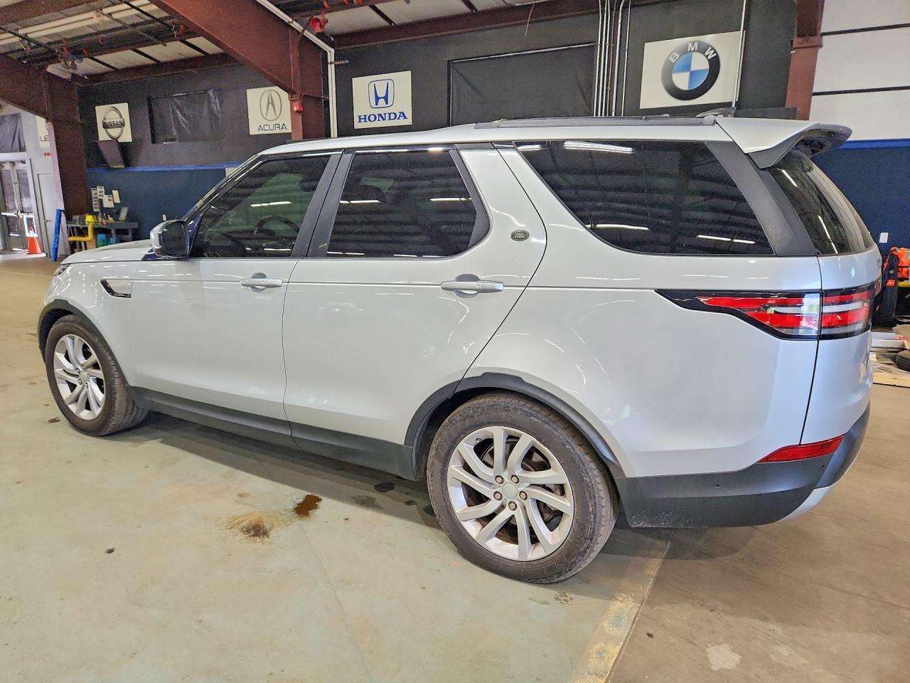 2017 LAND ROVER DISCOVERY