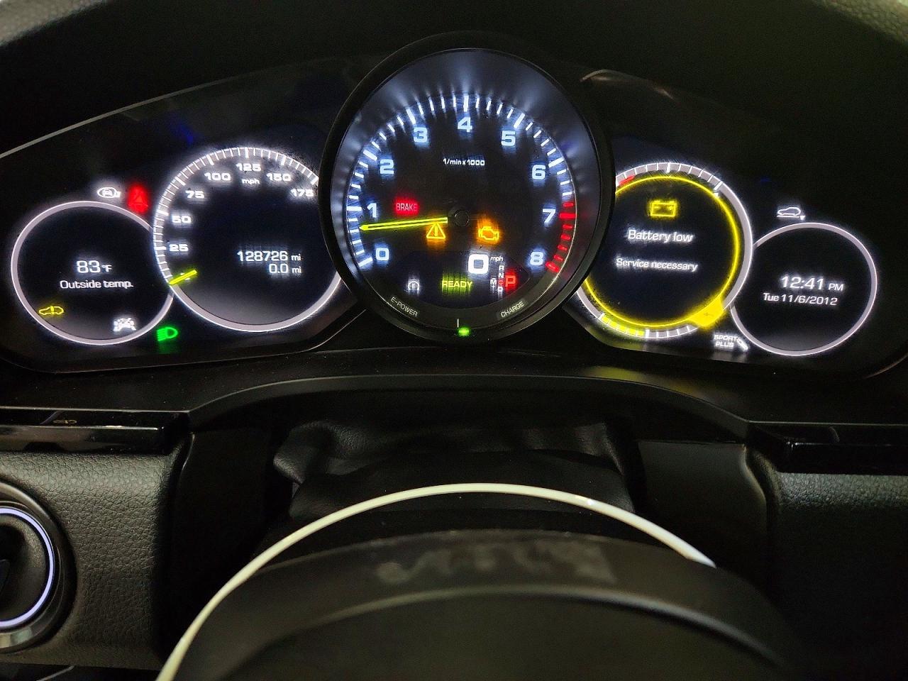 2019 PORSCHE CAYENNE