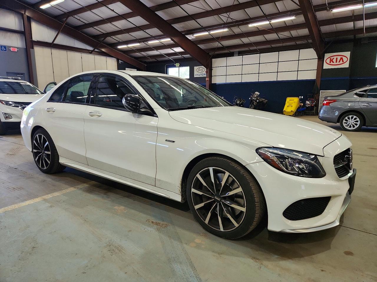 2016 MERCEDES-BENZ C-CLASS