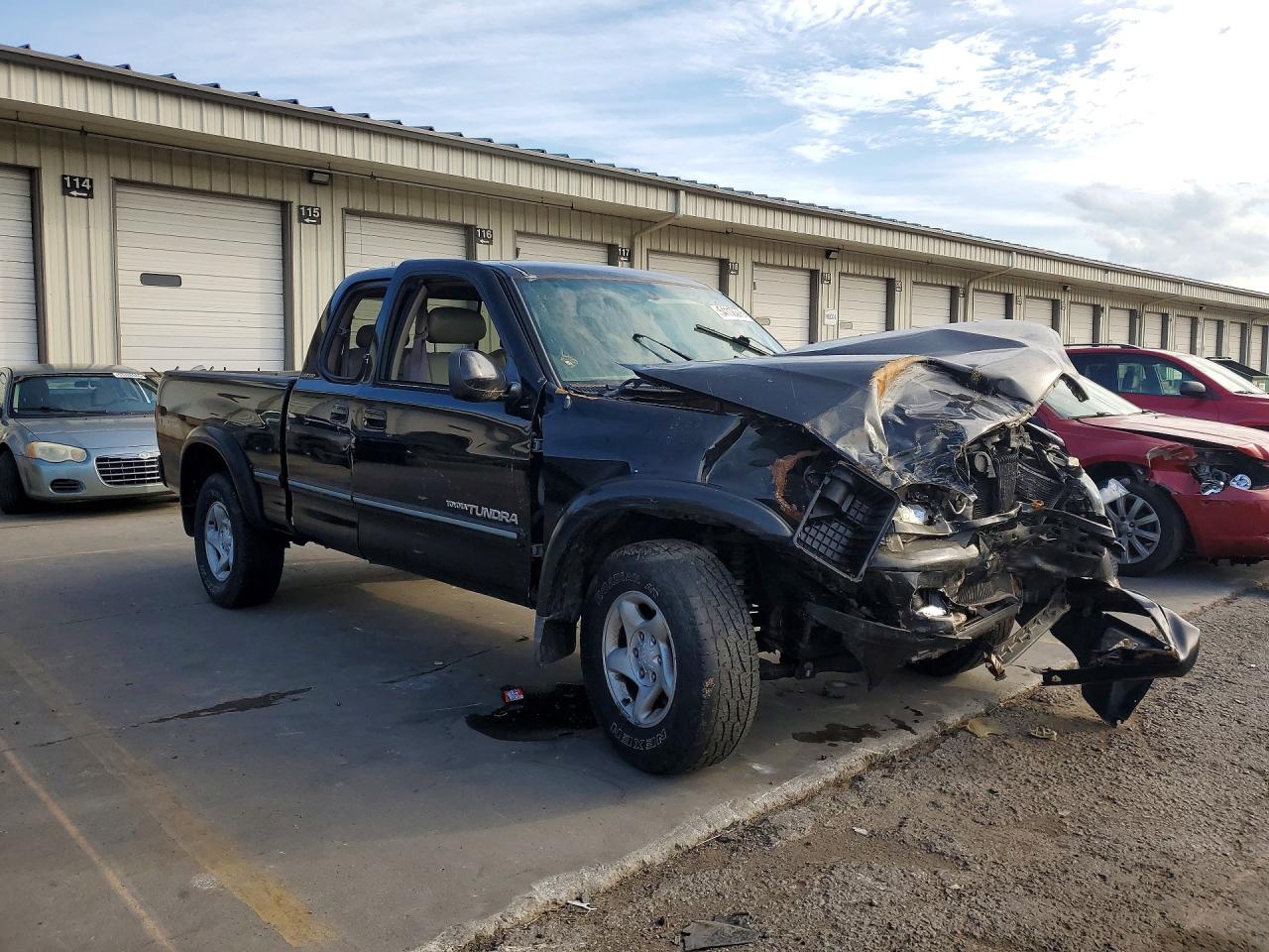 2002 TOYOTA TUNDRA