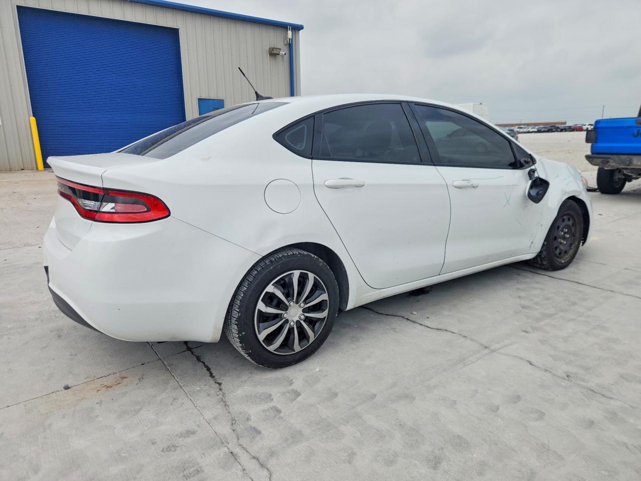 2015 DODGE DART