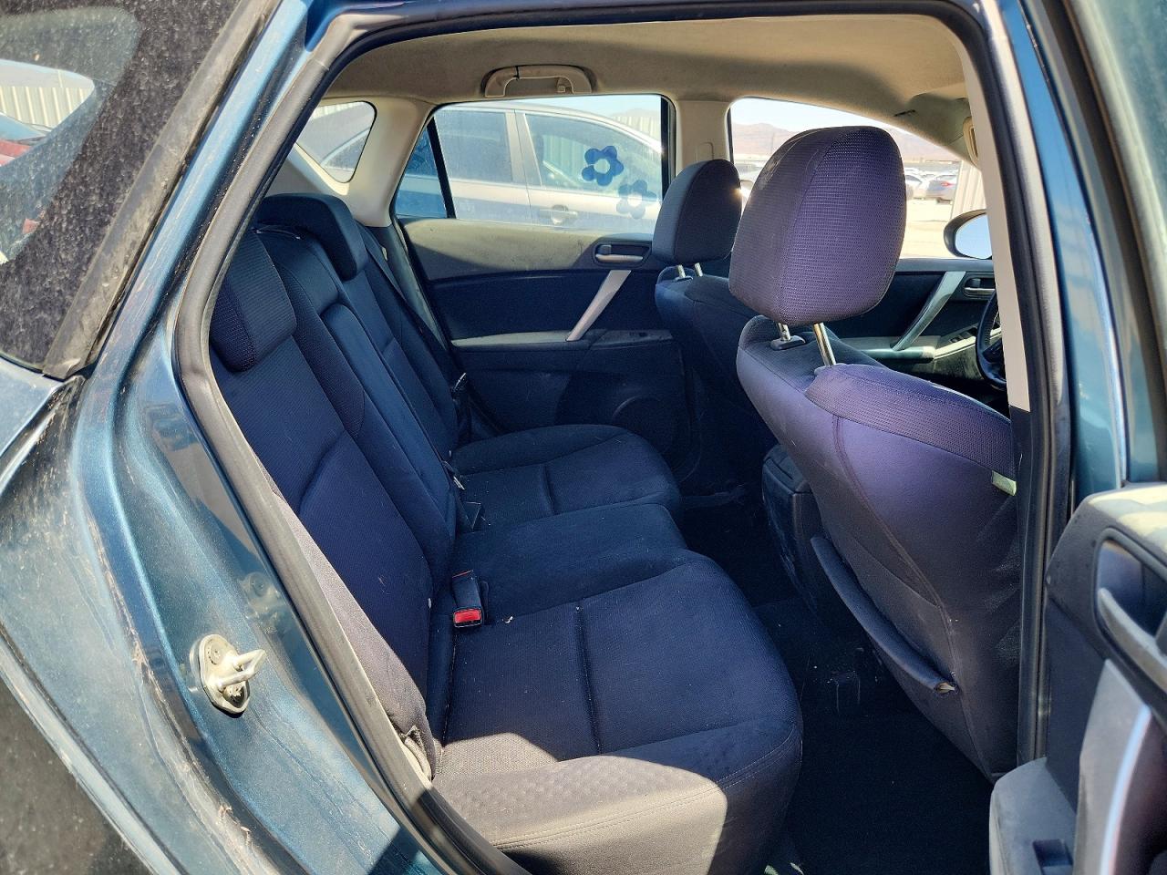 2010 MAZDA MAZDA3