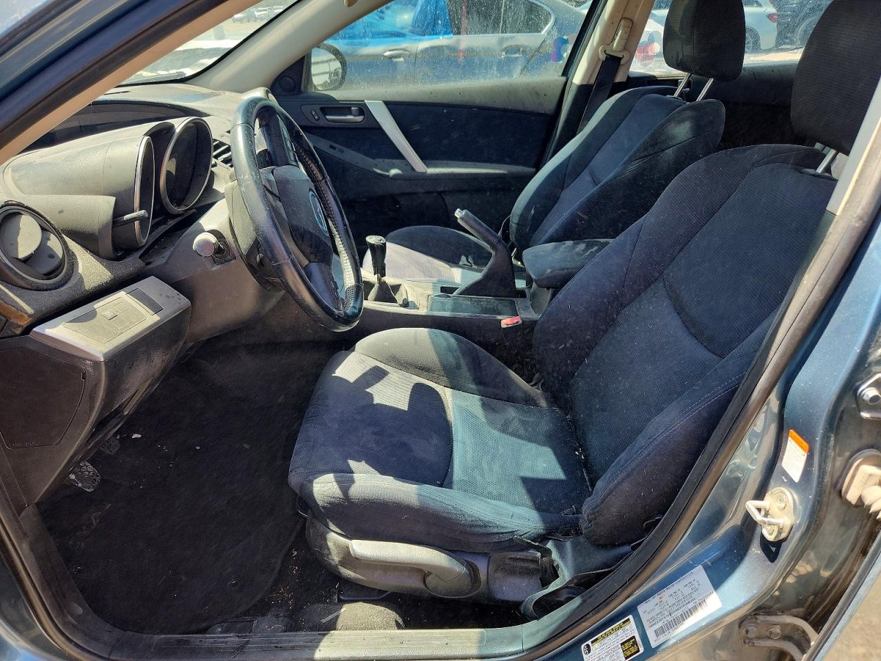 2010 MAZDA MAZDA3