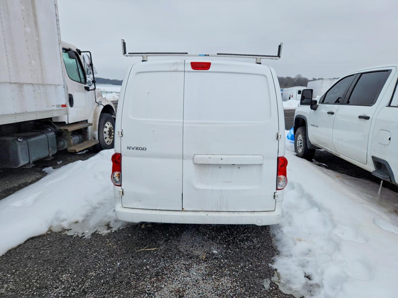 2019 NISSAN NV200 SV
