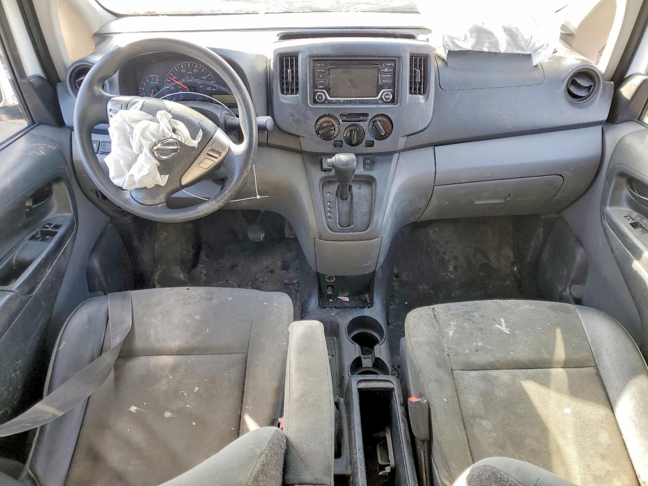 2019 NISSAN NV200 SV