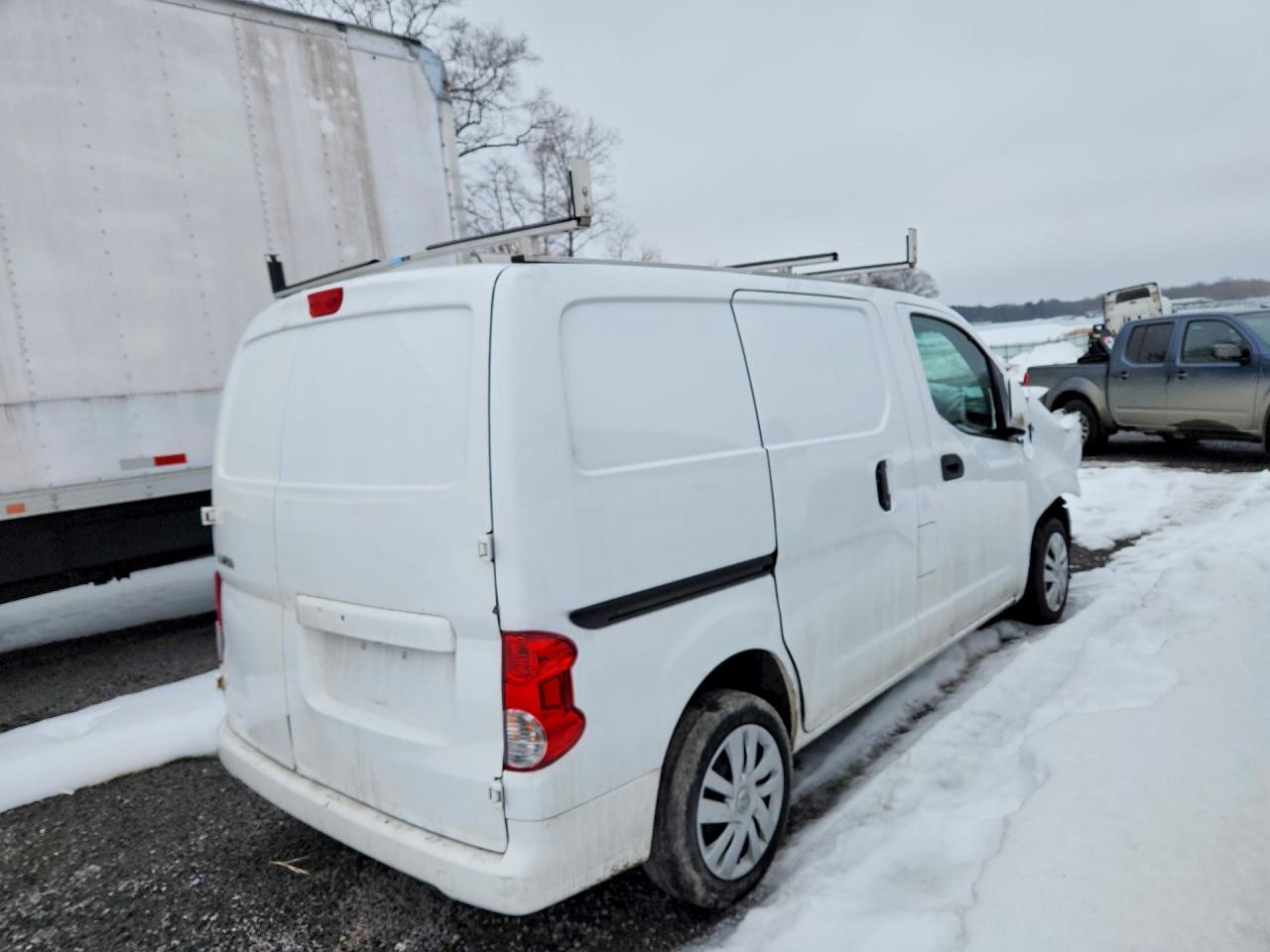 2019 NISSAN NV200 SV