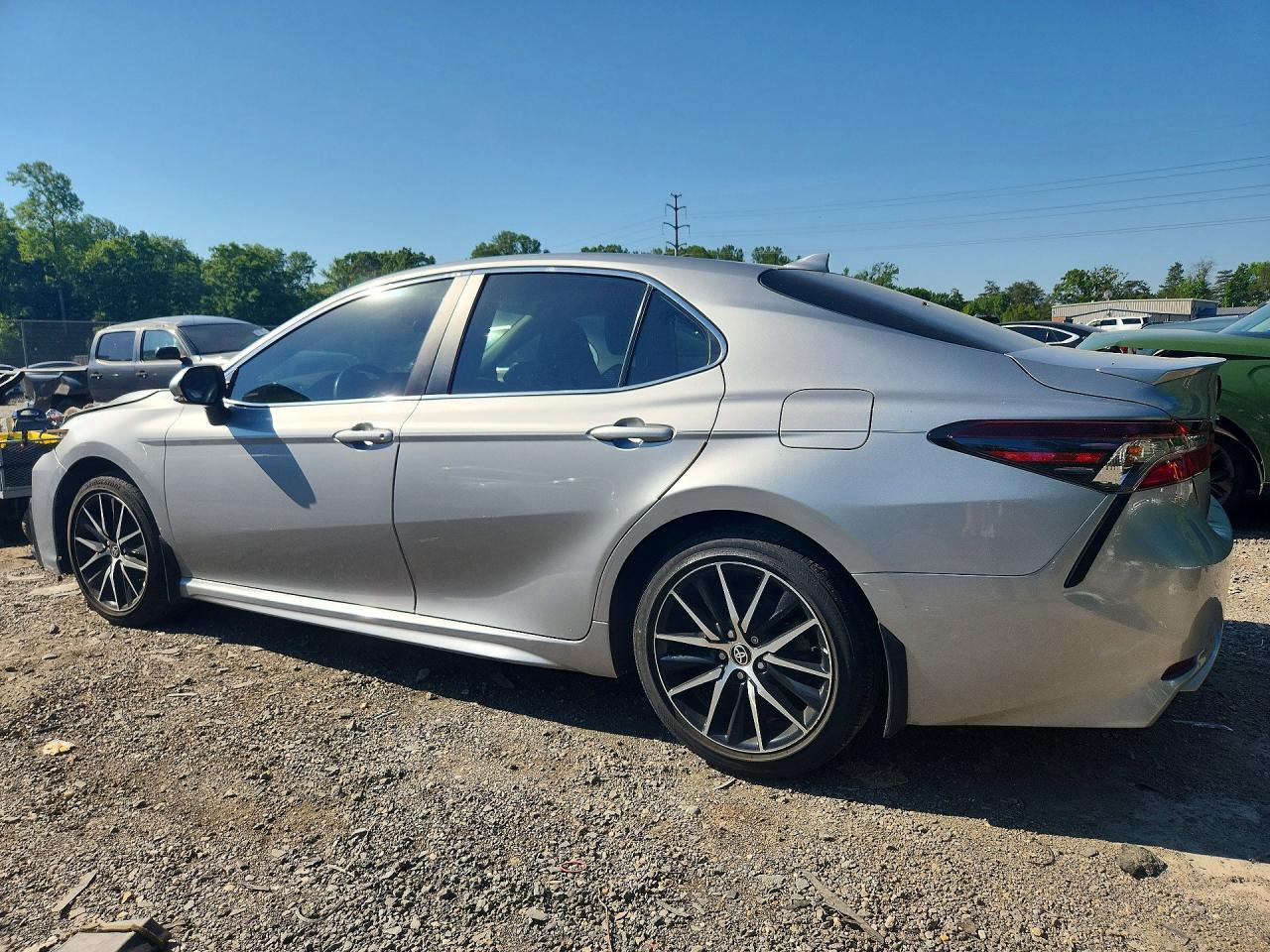2024 TOYOTA CAMRY