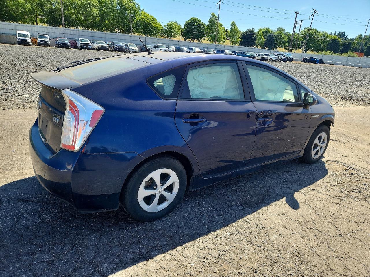 2014 TOYOTA PRIUS