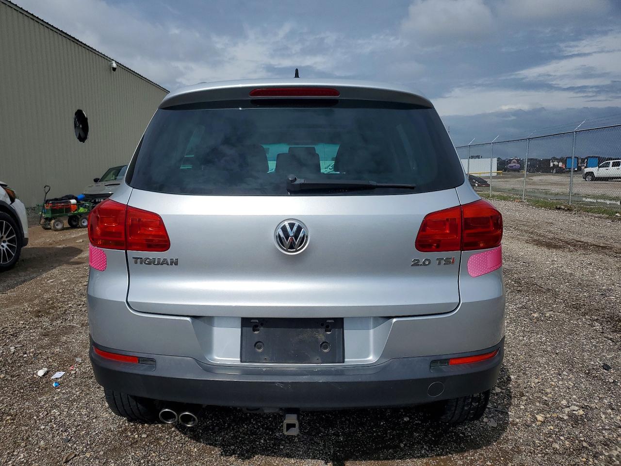 2013 VOLKSWAGEN TIGUAN