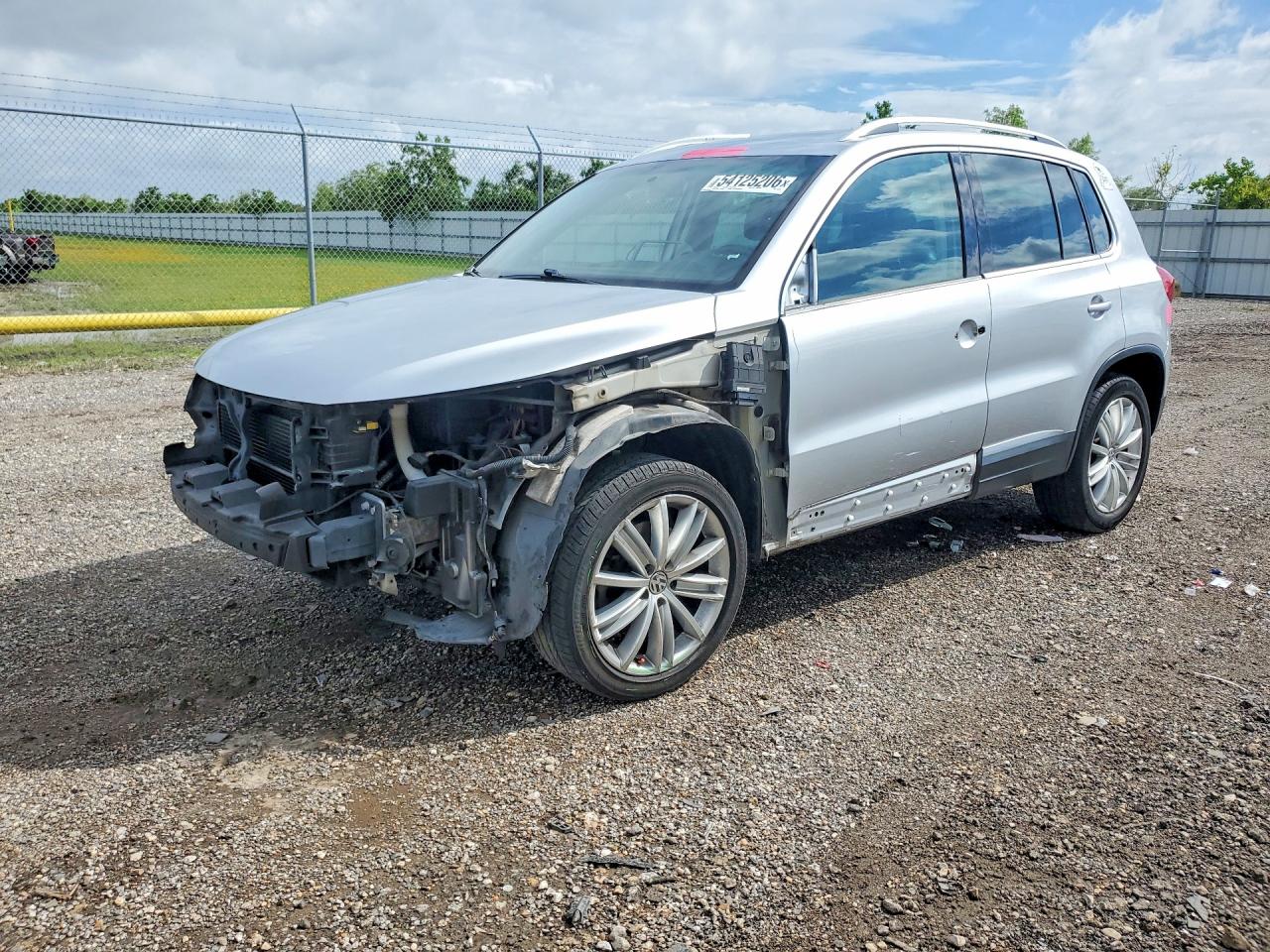 2013 VOLKSWAGEN TIGUAN