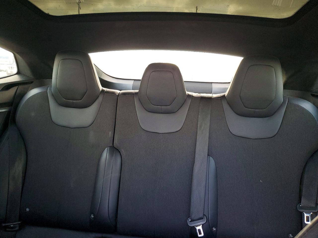 2016 TESLA MODEL S