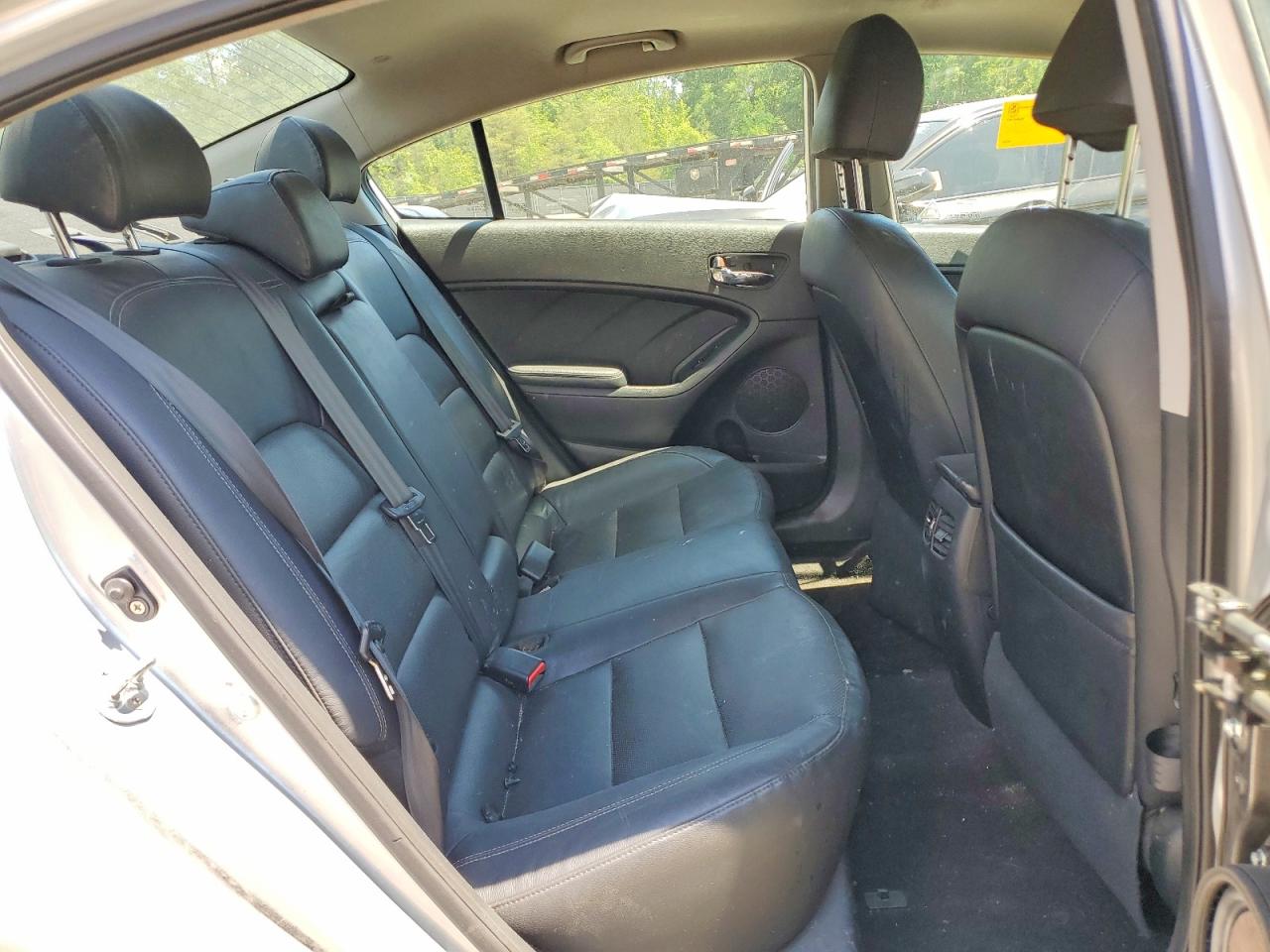 2016 KIA FORTE