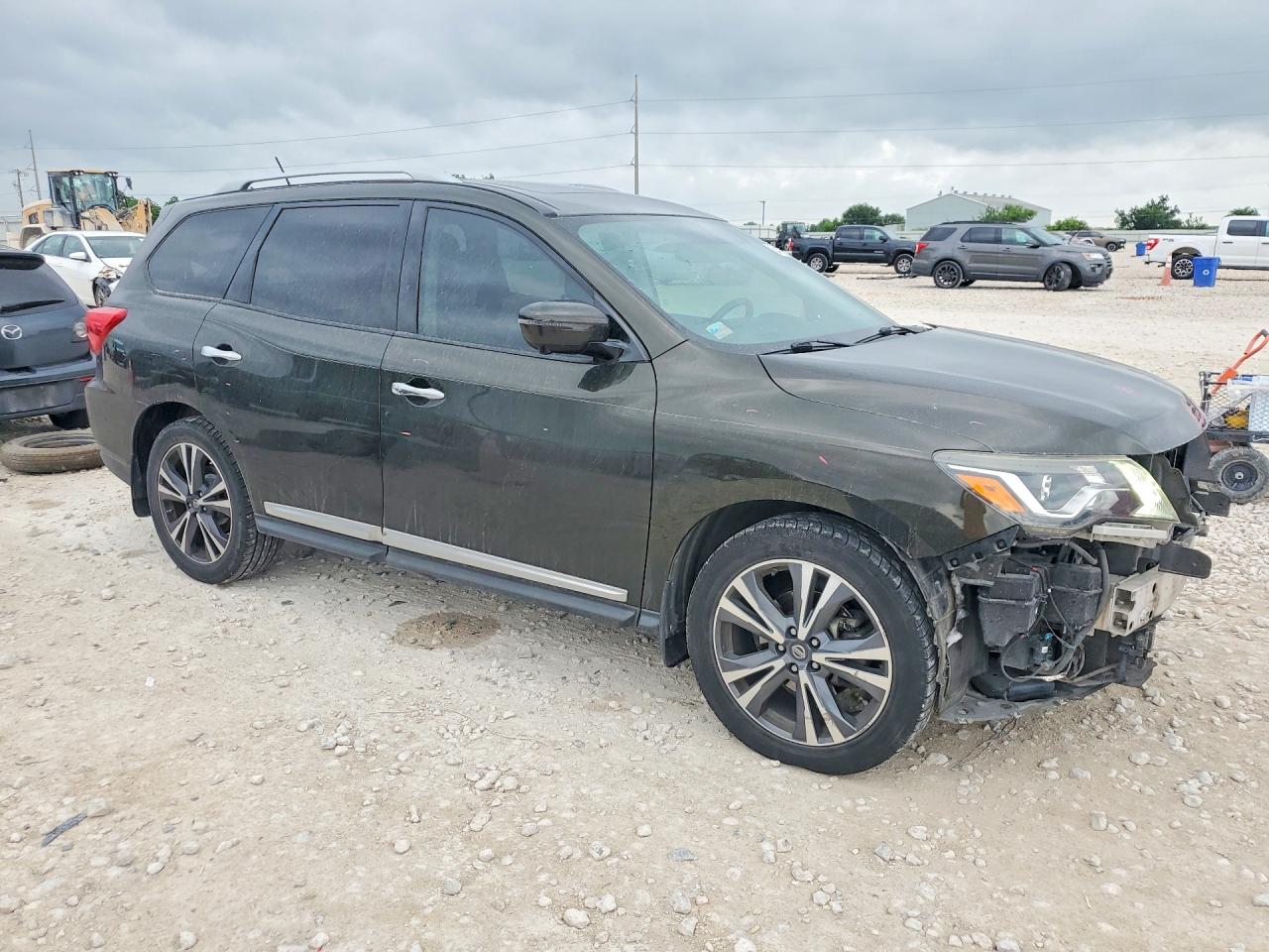 2017 NISSAN PATHFINDER