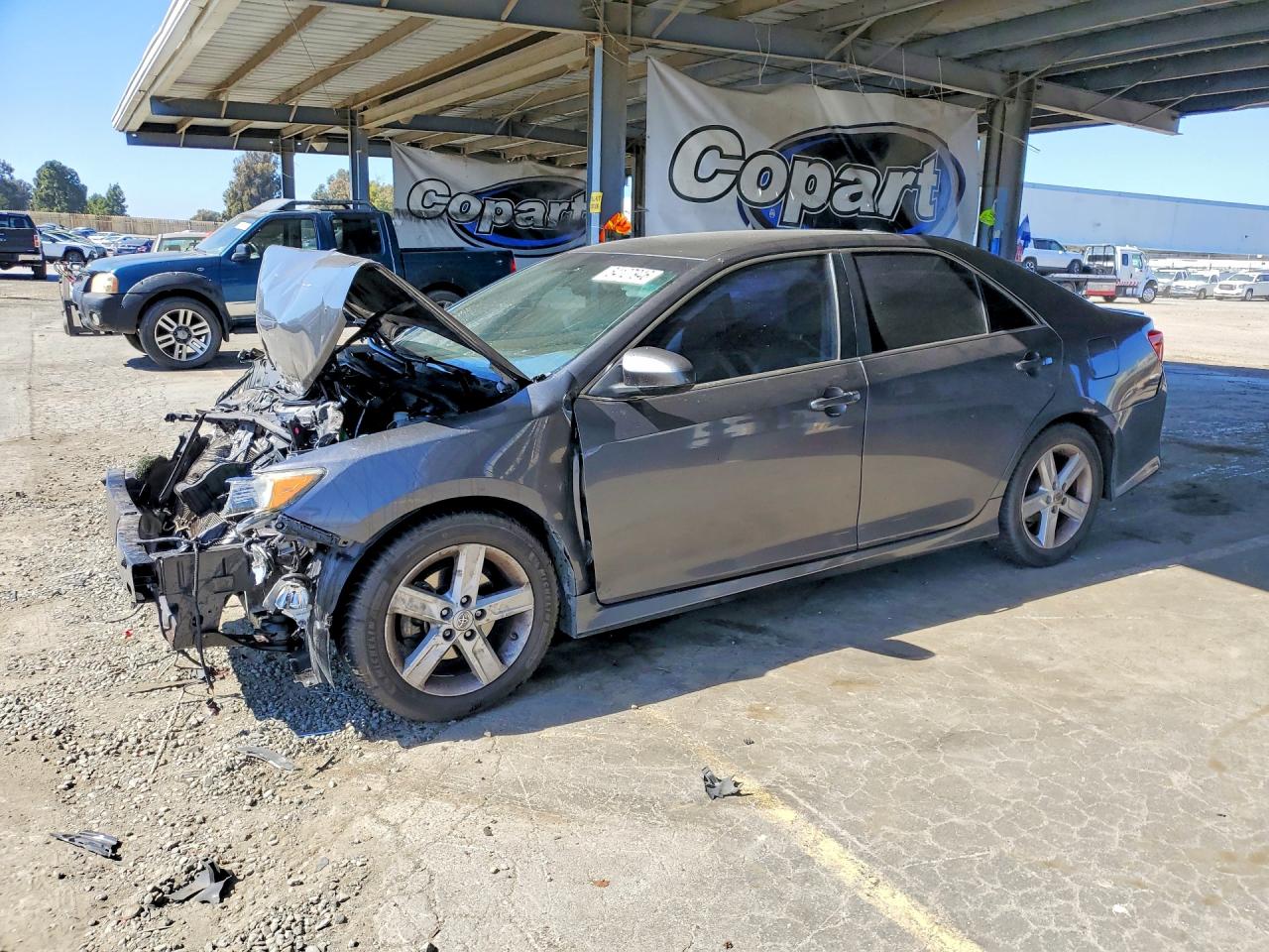 2013 TOYOTA CAMRY