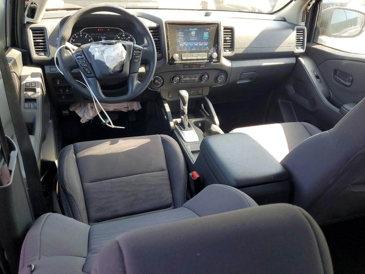 2024 NISSAN FRONTIER