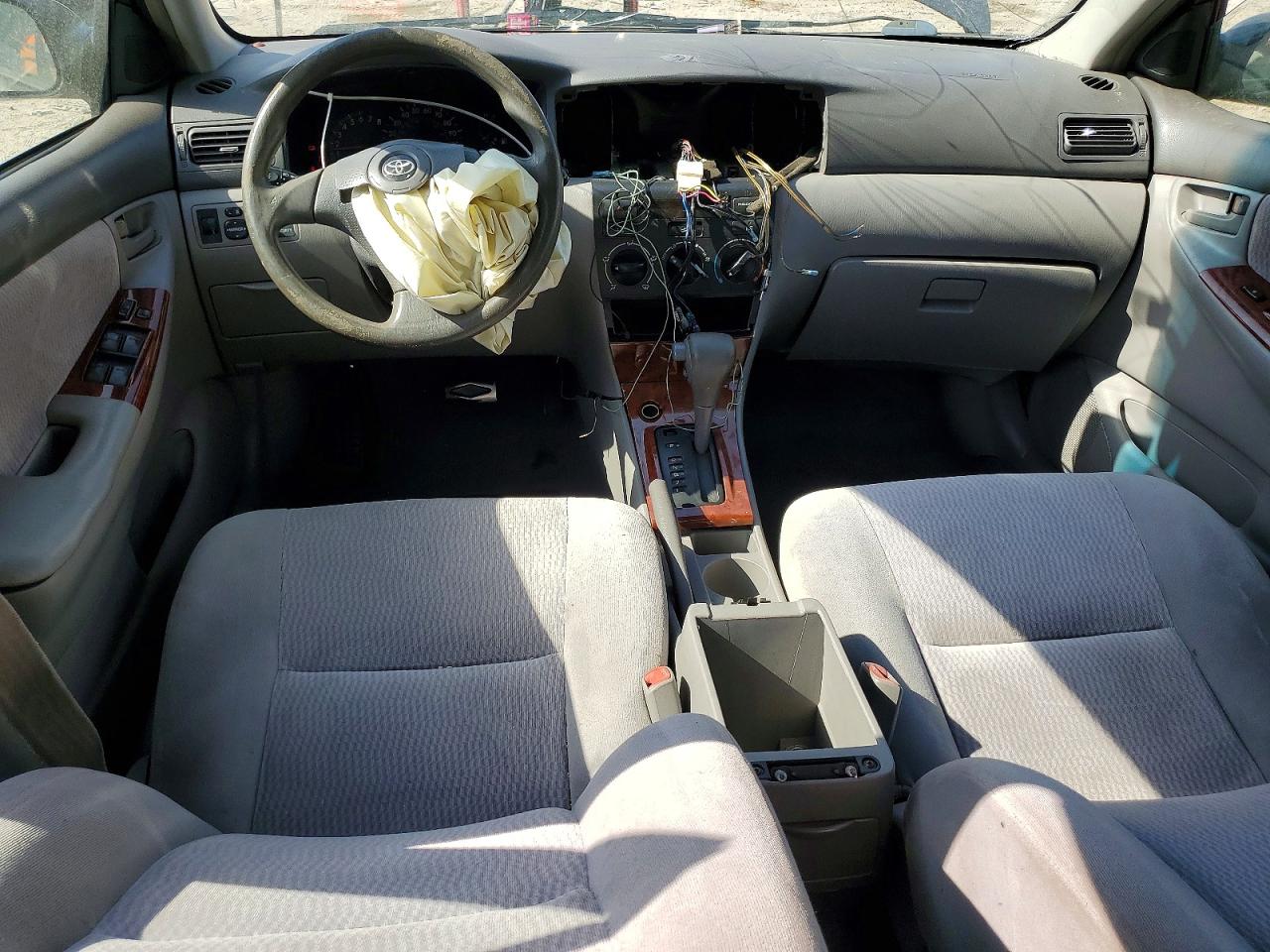 2005 TOYOTA COROLLA