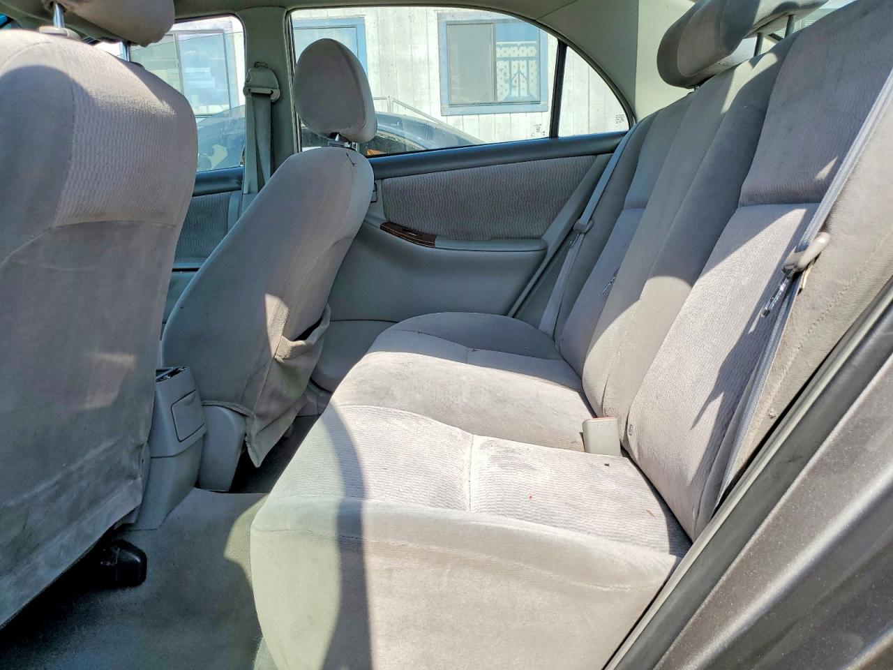 2005 TOYOTA COROLLA