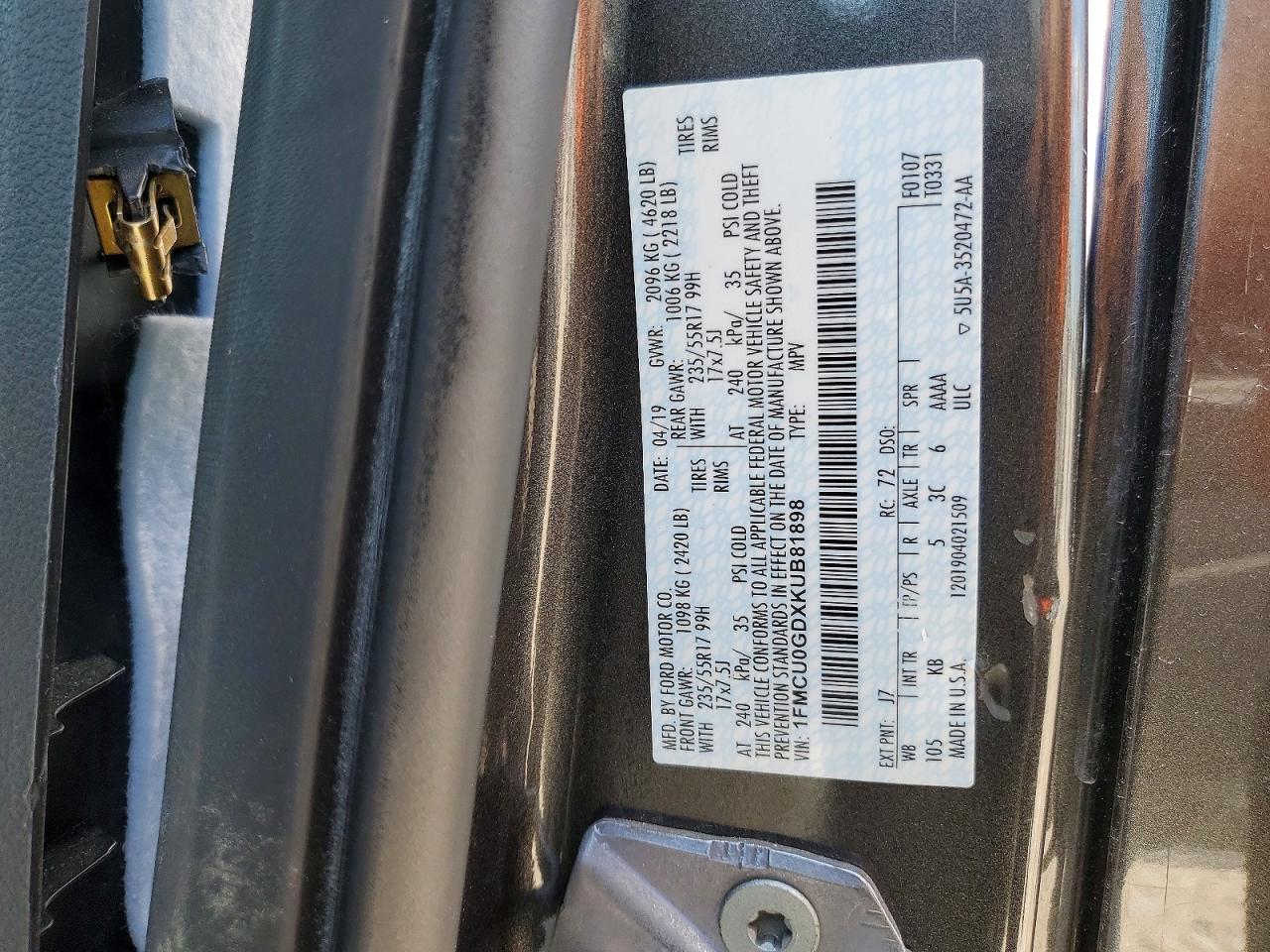 2019 FORD ESCAPE