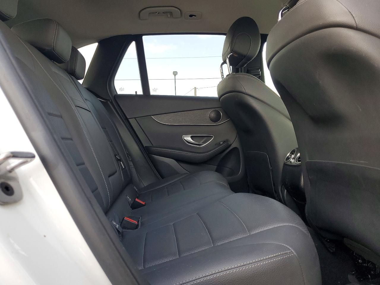 2022 MERCEDES-BENZ GLC-CLASS