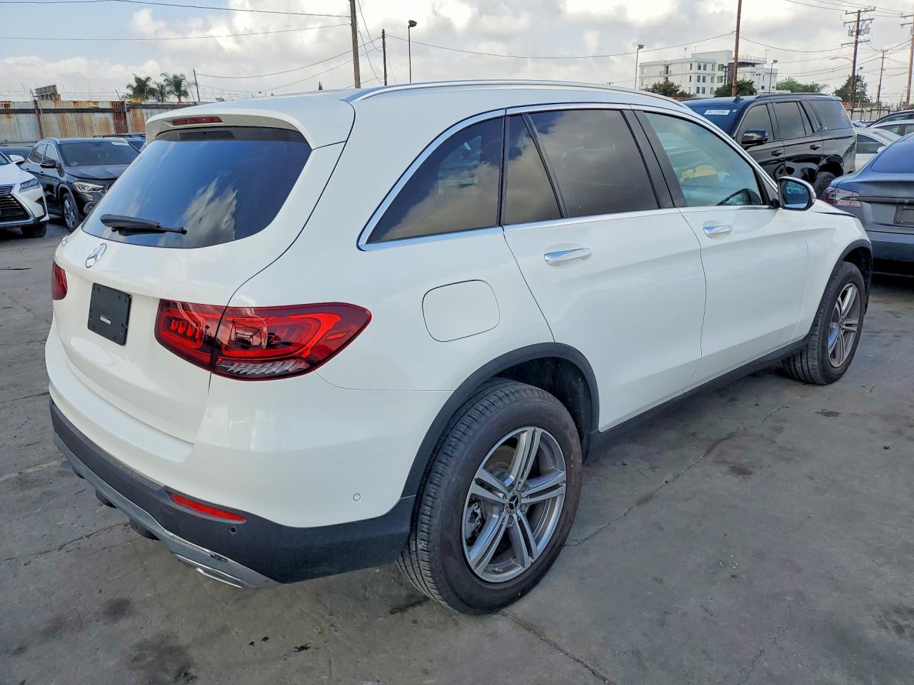 2022 MERCEDES-BENZ GLC-CLASS