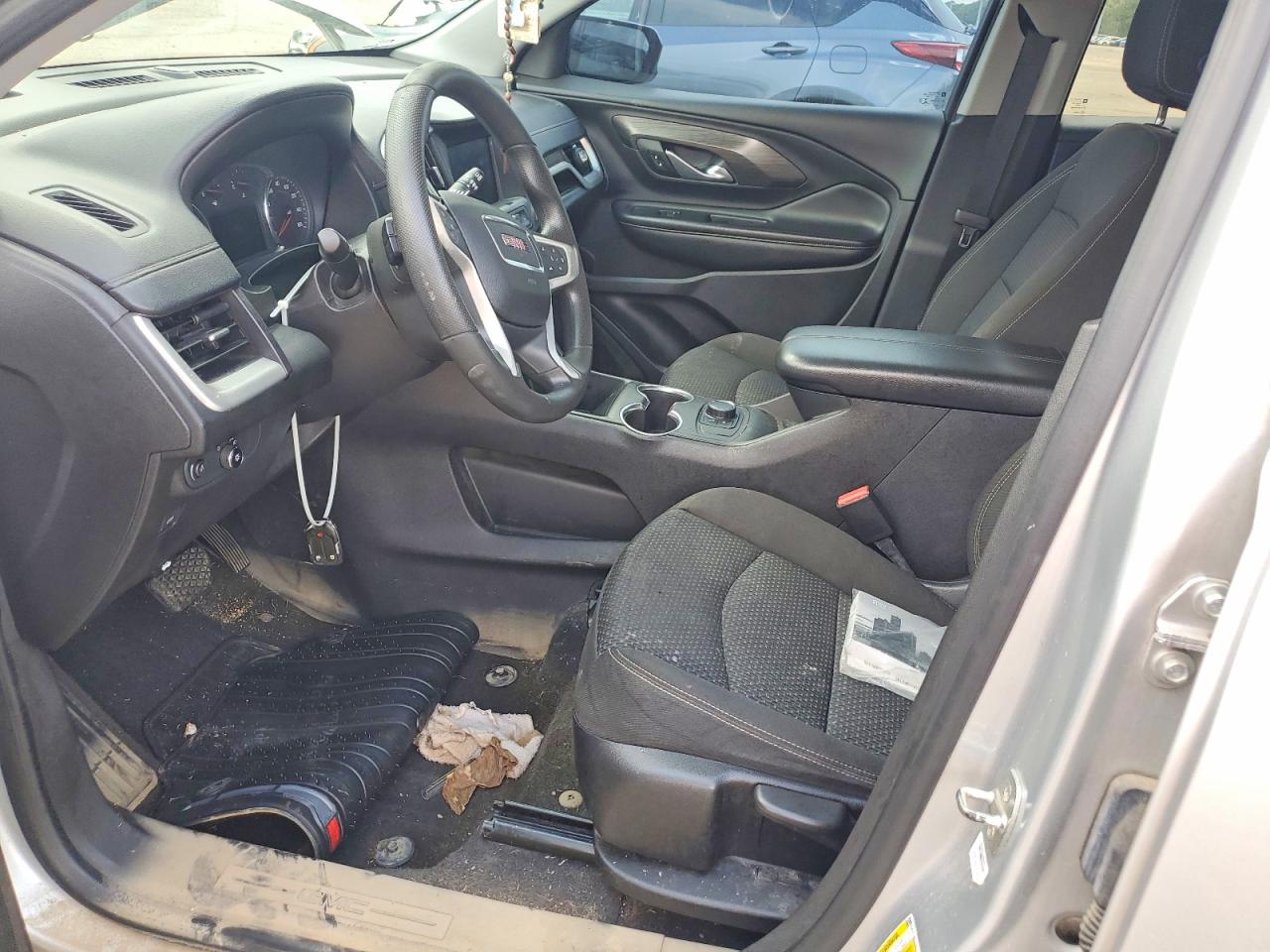 2022 GMC TERRAIN