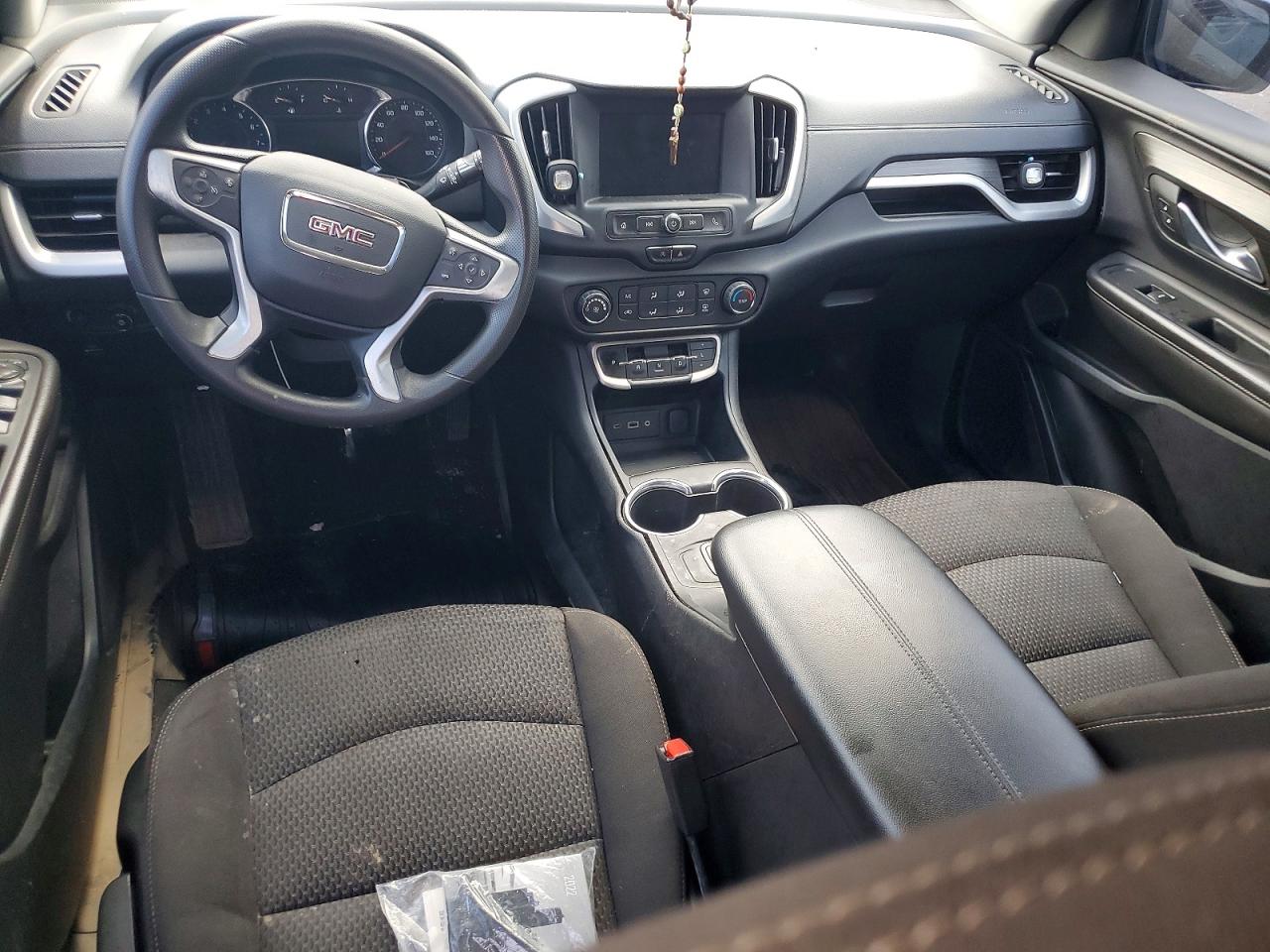 2022 GMC TERRAIN
