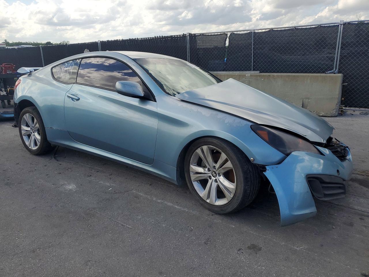 2010 HYUNDAI GENESIS