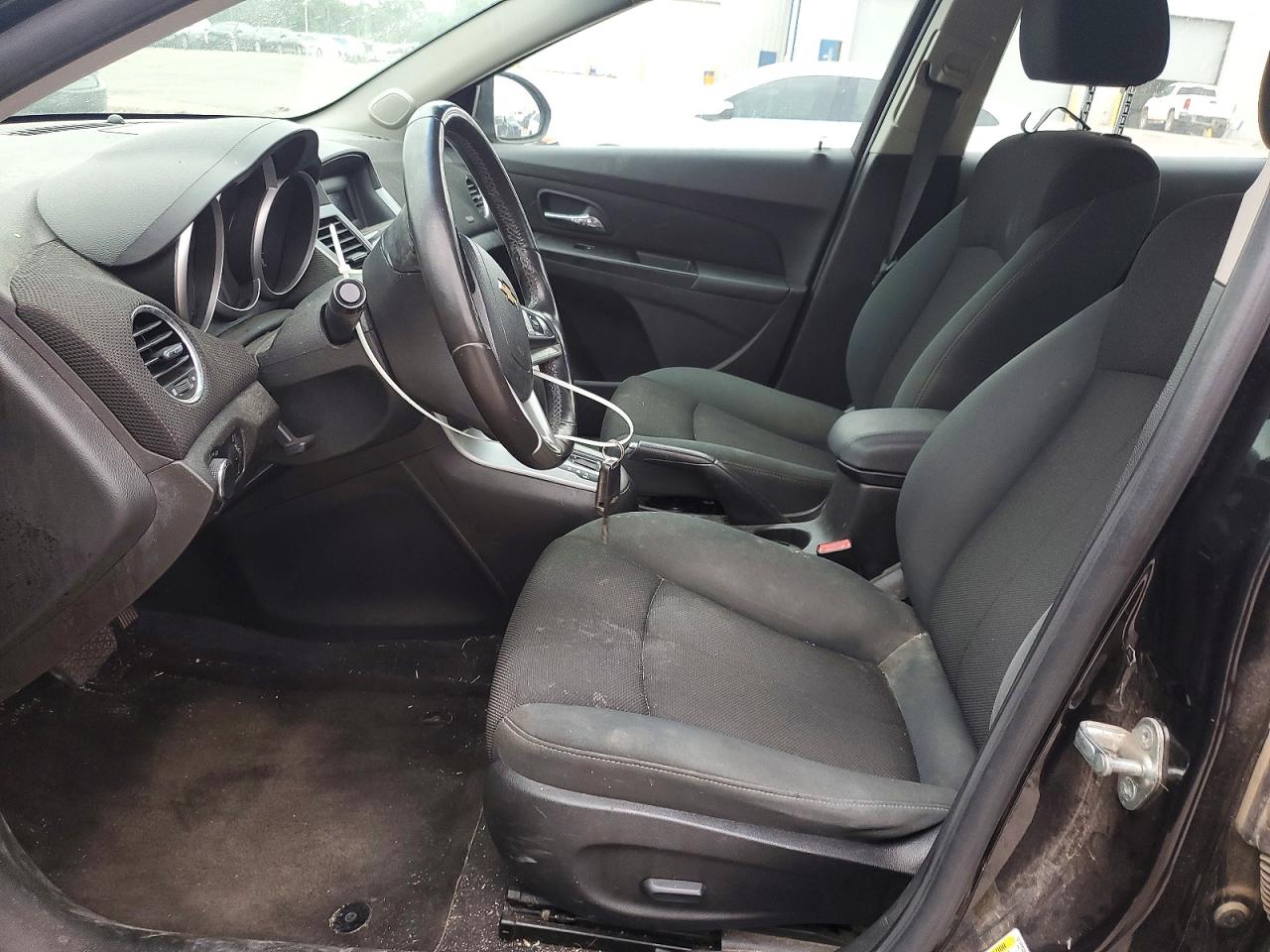 2011 CHEVROLET CRUZE