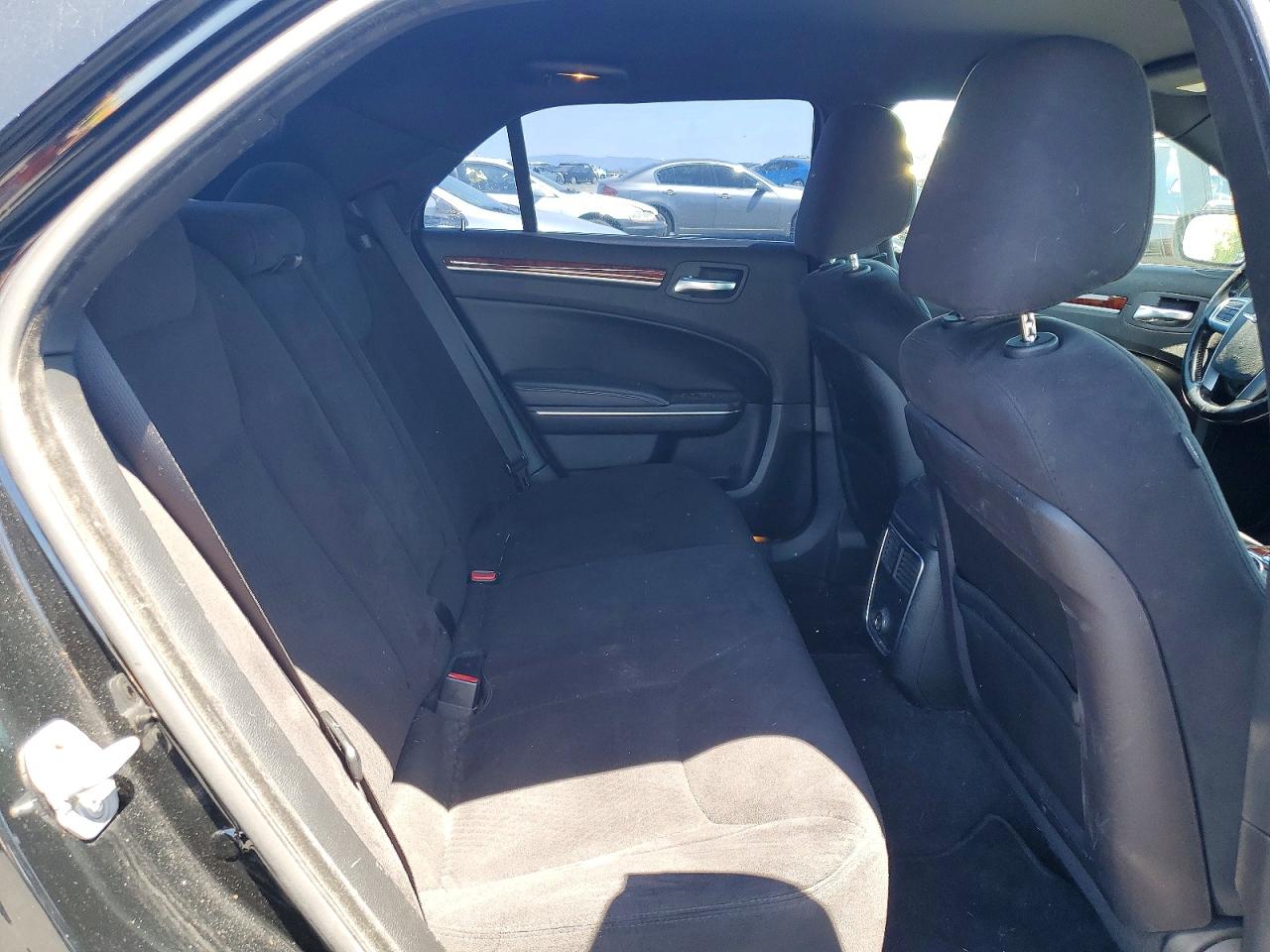 2012 CHRYSLER 300