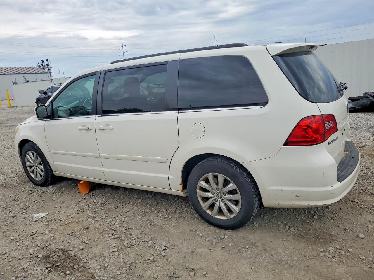 2012 VOLKSWAGEN ROUTAN